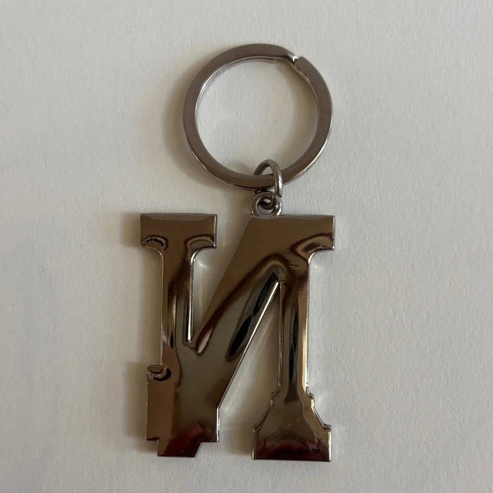 Paris N Letter Keychain with Eiffel Tower and Arc de Triomphe